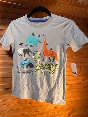 Tea Collection Light Gray Tee rainforest animals graphic mica